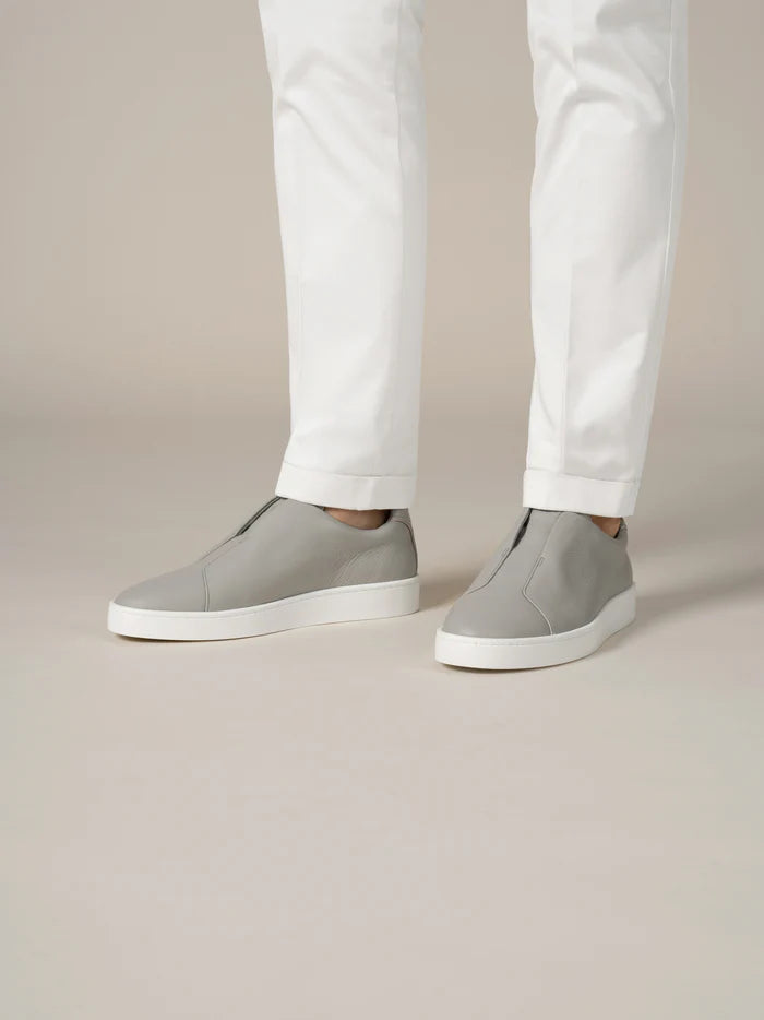 Light Grey Grain AUR3 Sneaker TEST Transaction